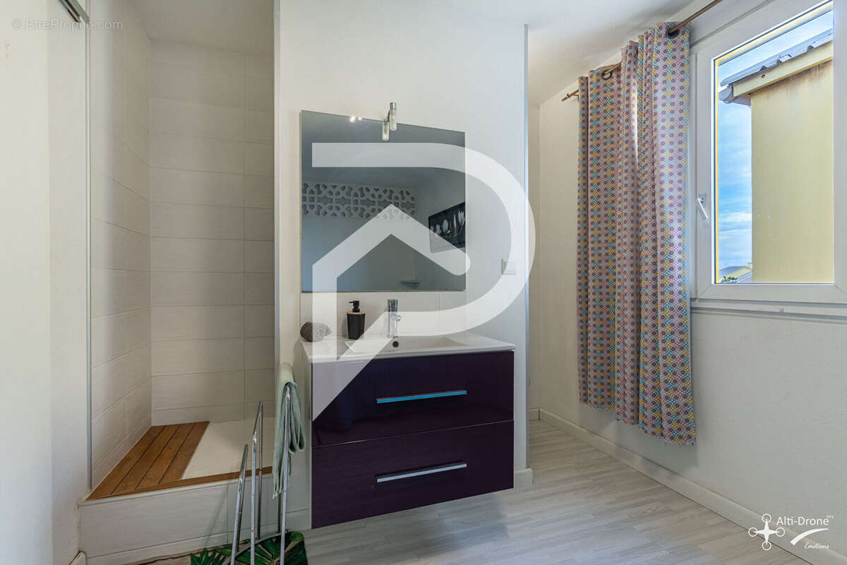Appartement à SAINT-PIERRE
