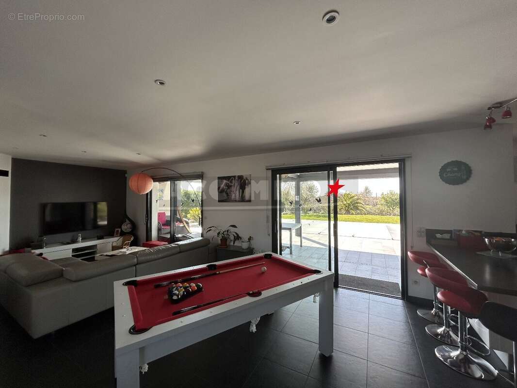 Maison à DREMIL-LAFAGE