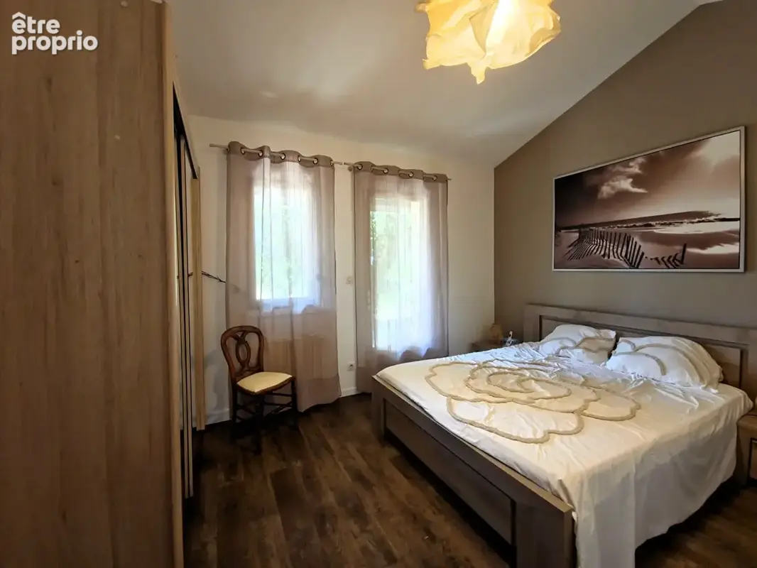 Maison familiale avec 3 chambres et jardin intimiste, proche commerces à Lavernose-Lacasse - photo 11