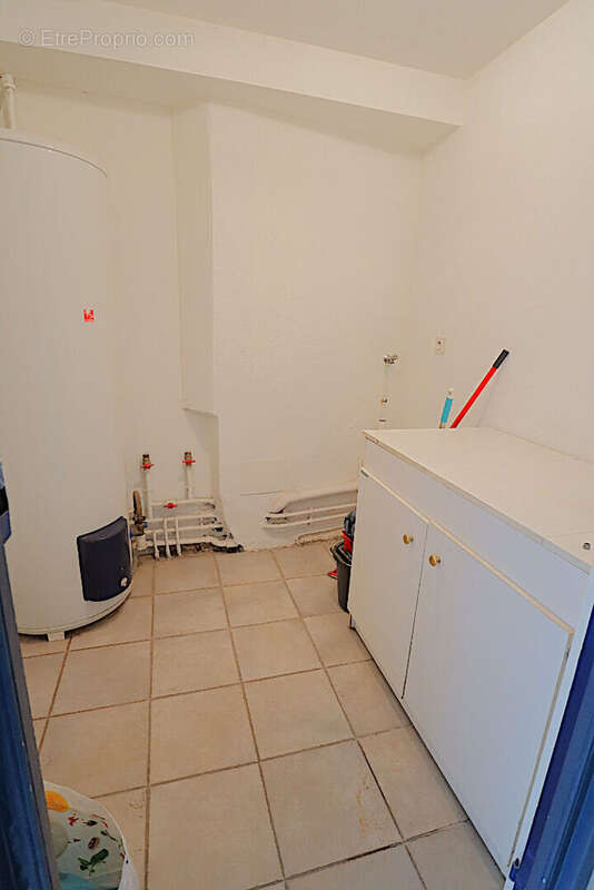 Appartement à ROQUEBRUNE-SUR-ARGENS