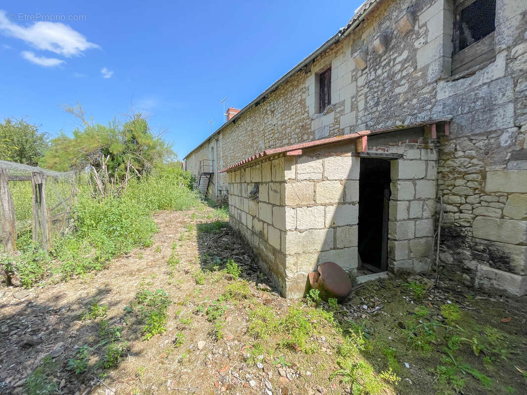 Maison à SAINT-SAUVEUR