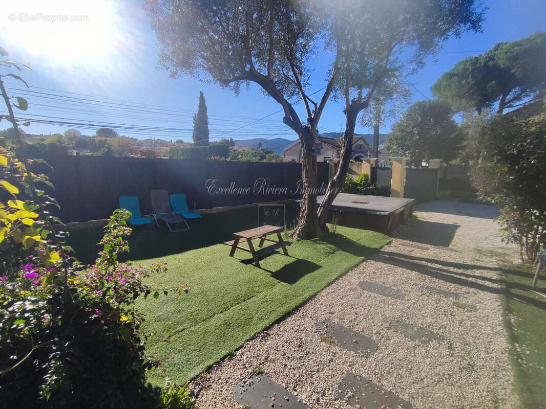 Maison à PEGOMAS