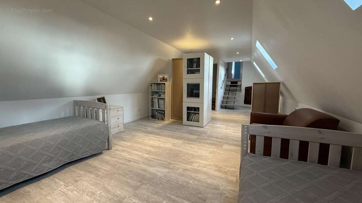 Maison à LISSAC-ET-MOURET