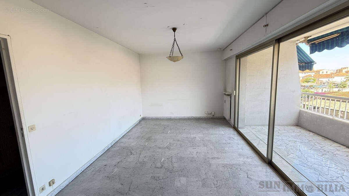 Appartement 26 m² à Cagnes-Sur-Mer  - photo 4