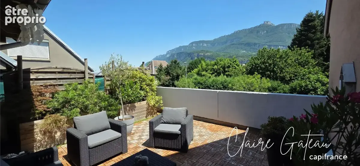 Appartement à vendre 4 pièces CHAMBERY (73) Duplex avec terrasse de 24 M², vue dégagée et garage - photo 3
