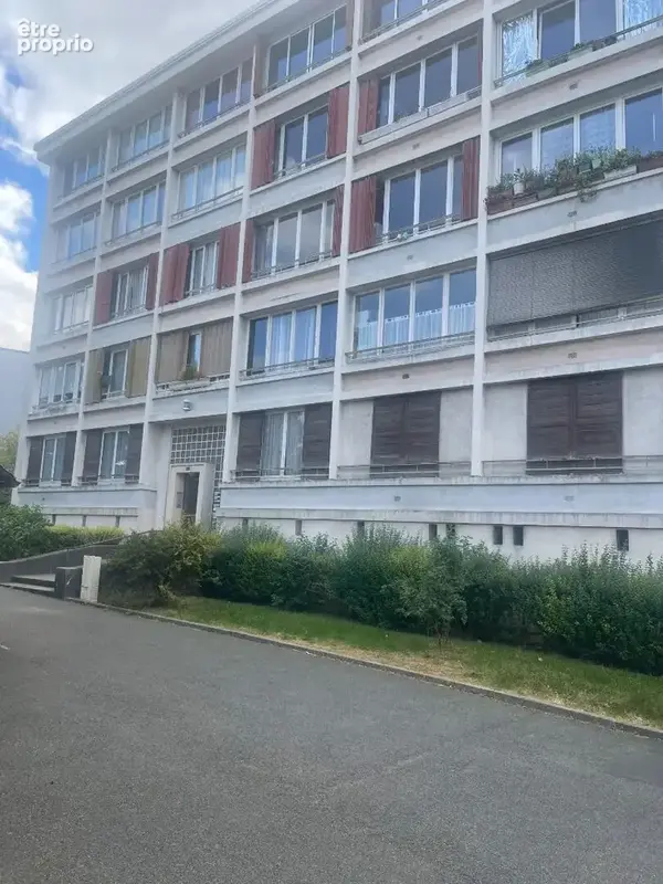 Photo Appartement à Pantin au prix de 295 000€