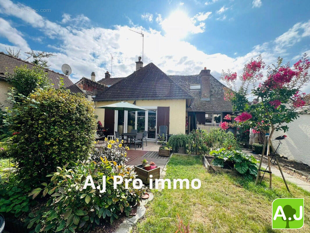 Maison à ANET