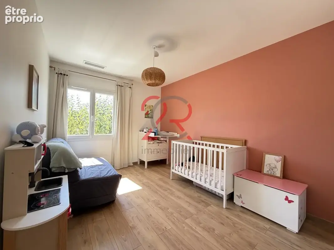 Maison familiale 133 m2 , 4 chambres avec jardin - photo 9