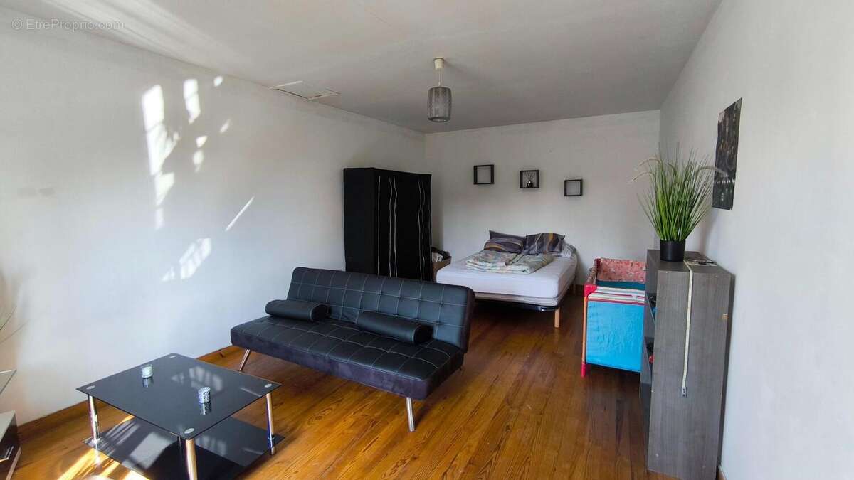 Photo 7 - Maison à VERGNE