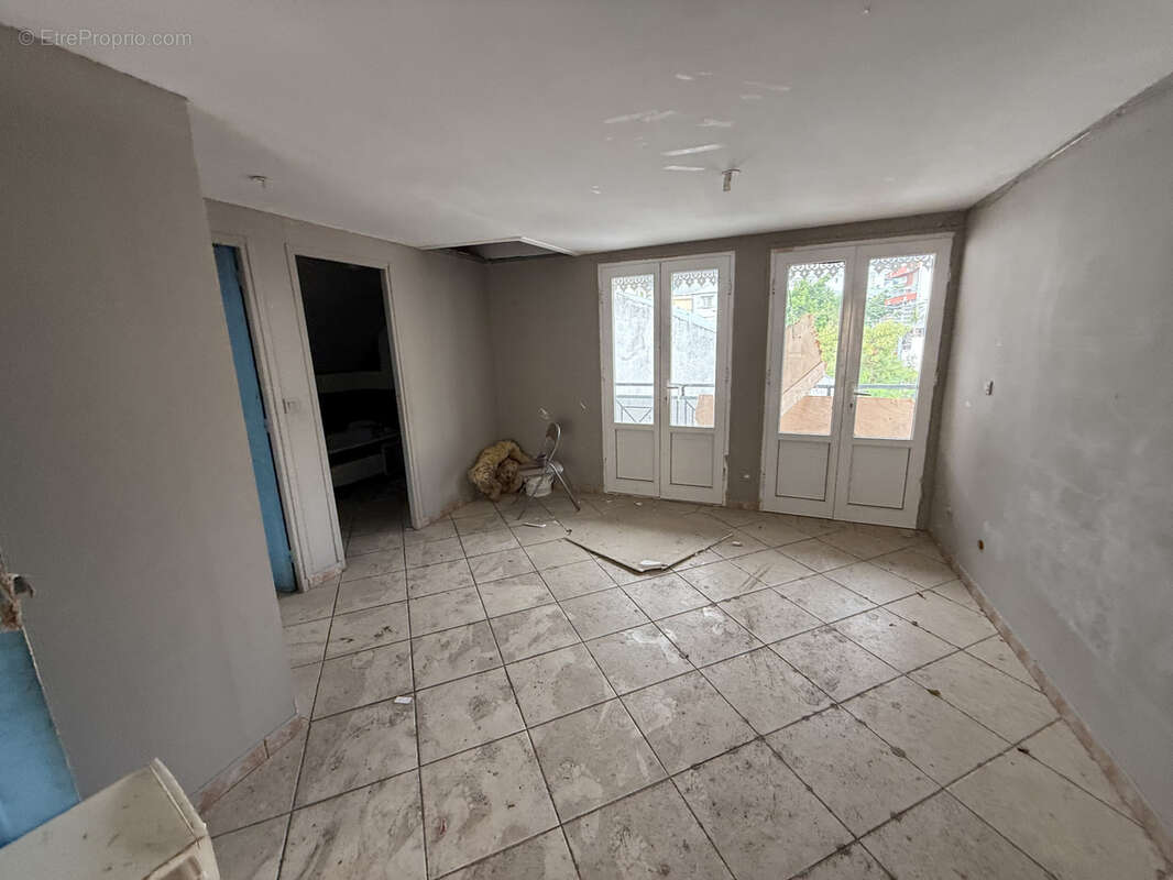 Appartement à SAINT-DENIS