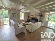 Photo 1 - Maison à LE TUZAN