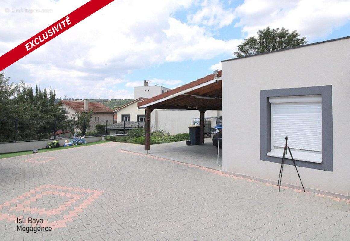 Maison à LA RICAMARIE