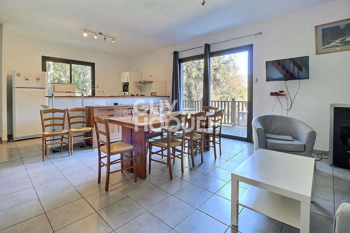 Ensemble immobilier (Corse du Sud) - photo 2