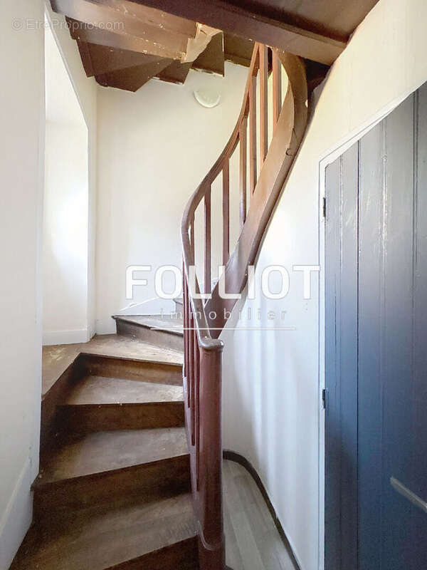 Maison à TESSY-SUR-VIRE