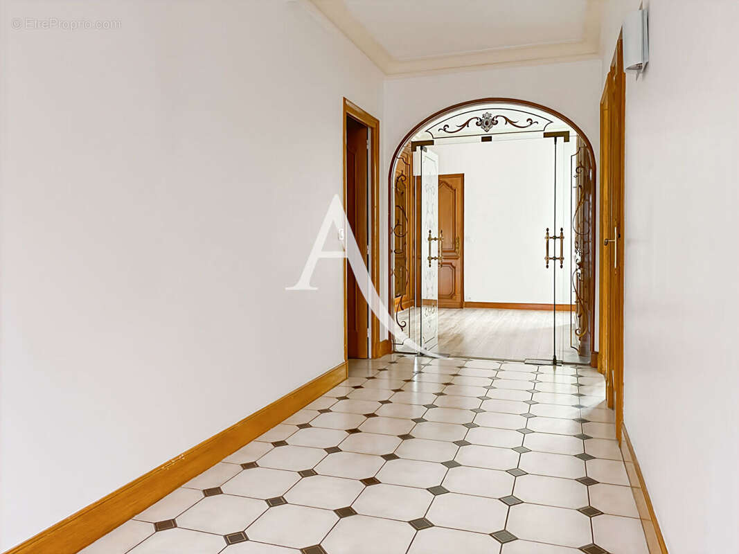 Appartement à BOIS-D&#039;ARCY