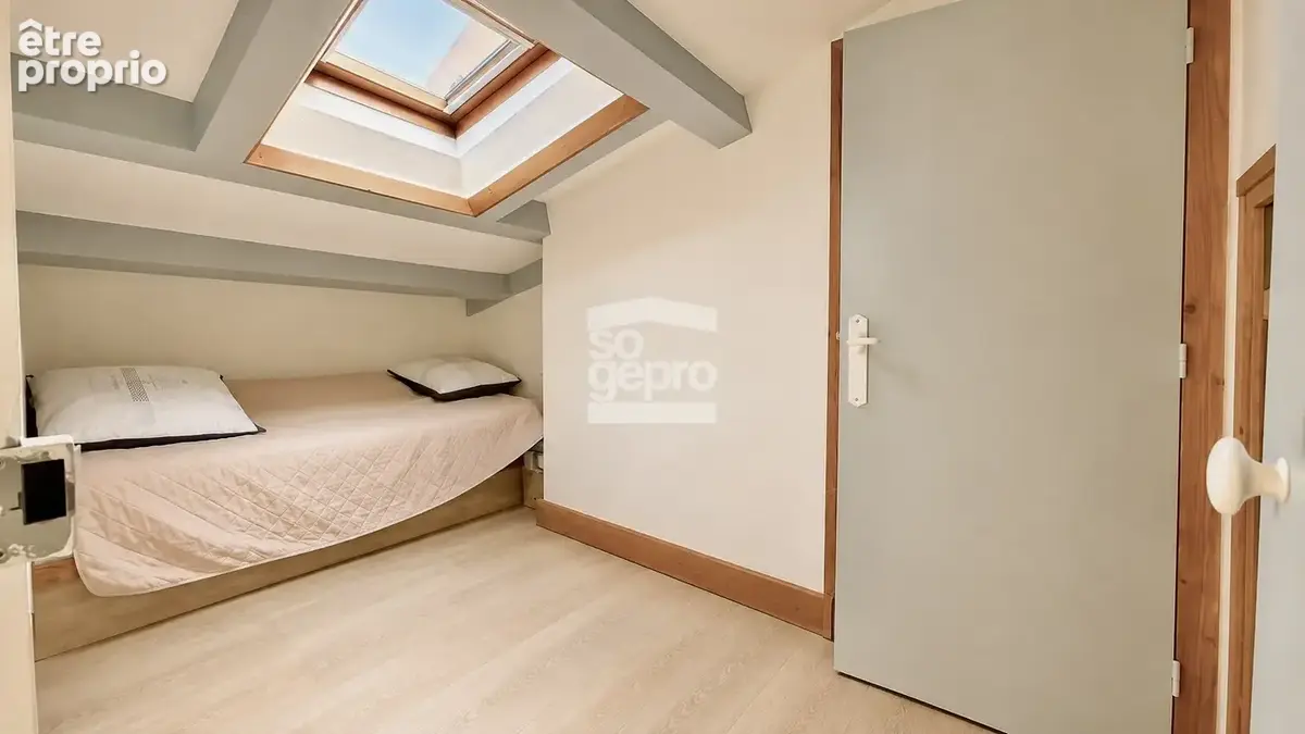 Réf : 2313 - Vente Appartement 5 Pièces Mezzanine avec terrasse et parking secteur Les Falaises ! - photo 9