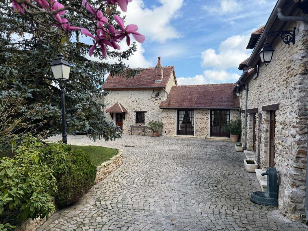 Maison à PACY-SUR-EURE