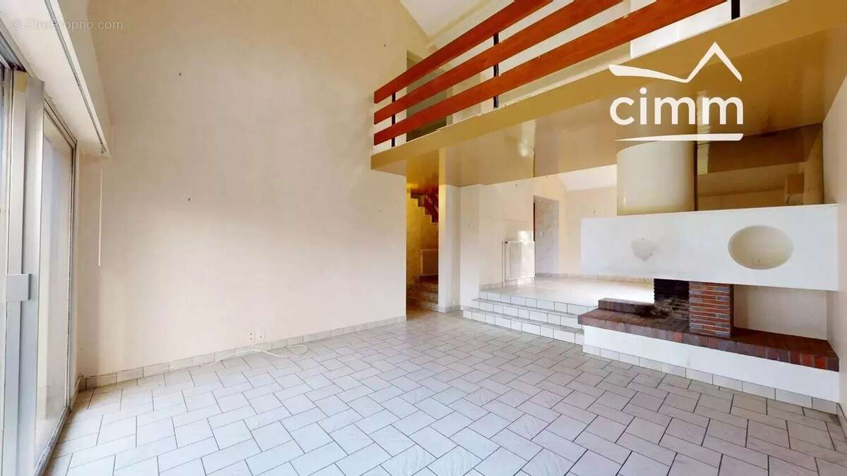 Maison à SAINT-CYR-EN-VAL