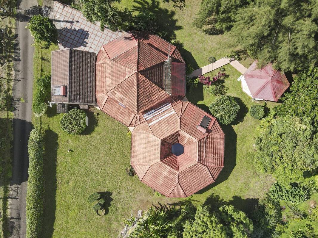 Maison à SAINT-JOSEPH