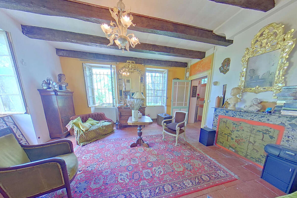 Maison à MOLIERES