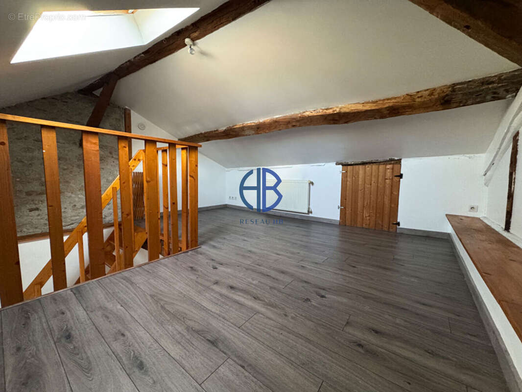 Maison à SAINT-CHEF