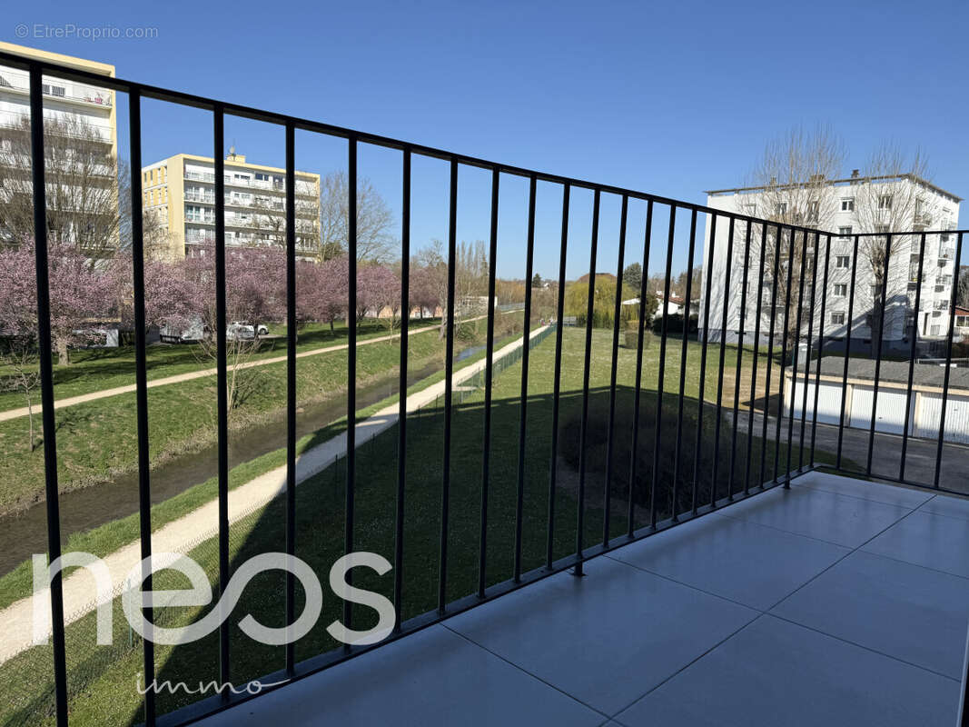 Appartement à CHEVIGNY-SAINT-SAUVEUR