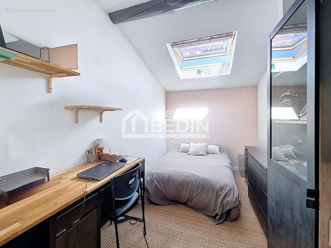 Maison à BRUGUIERES