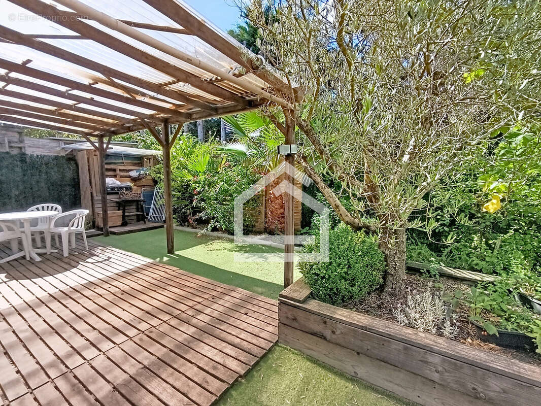 En vente au Taillan-Médoc : villa avec terrasse avec CADRE D'ENVIES - photo 10