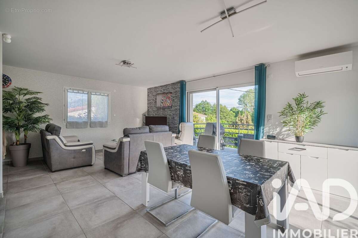 Maison 105 m² à Saint-Cassien  - photo 3