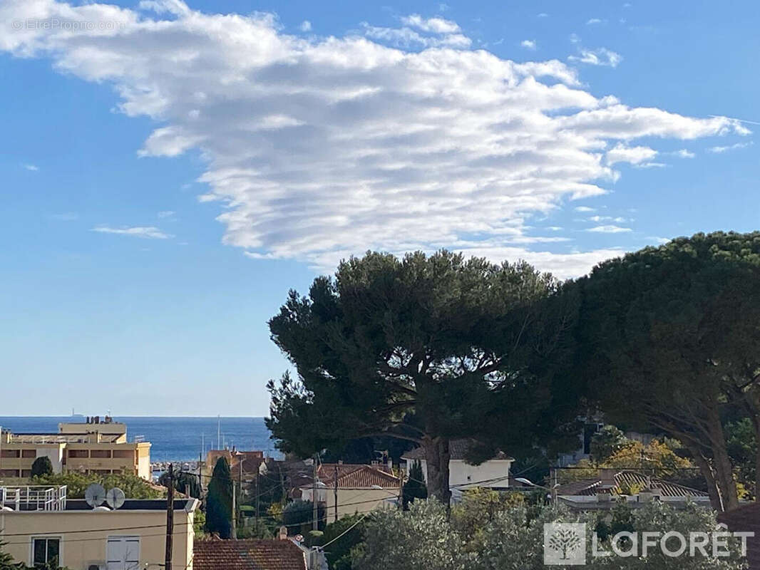 Appartement à CARRY-LE-ROUET