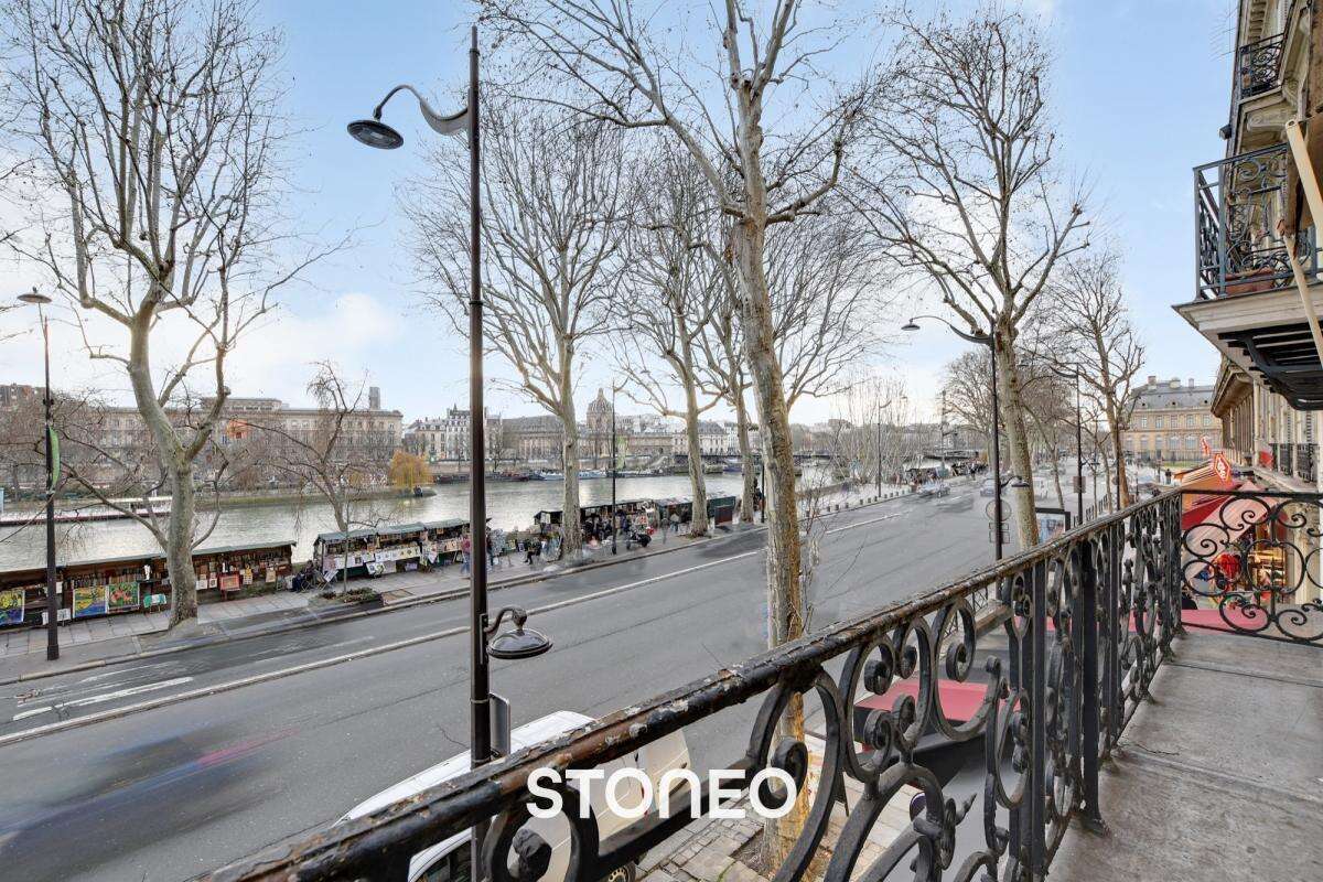 Appartement à PARIS-1E