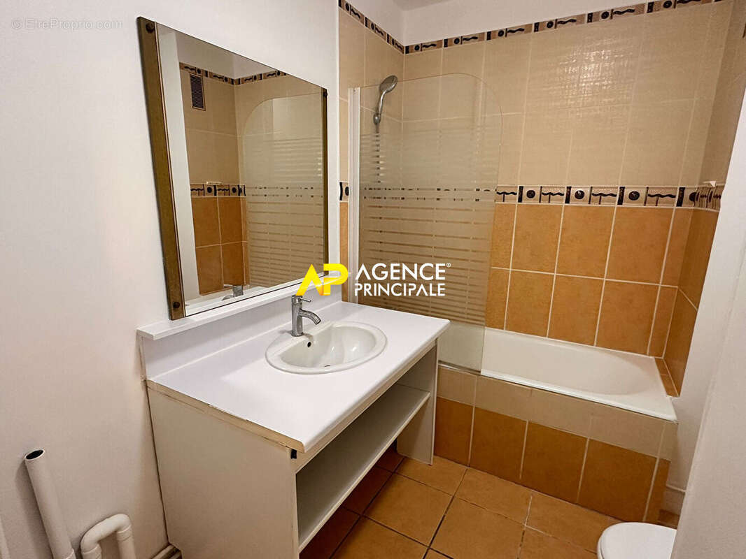 Sartrouville - Les Dix Arpents - Appartement 2 pièces 43.31 m2 avec terrasse et cave - photo 8