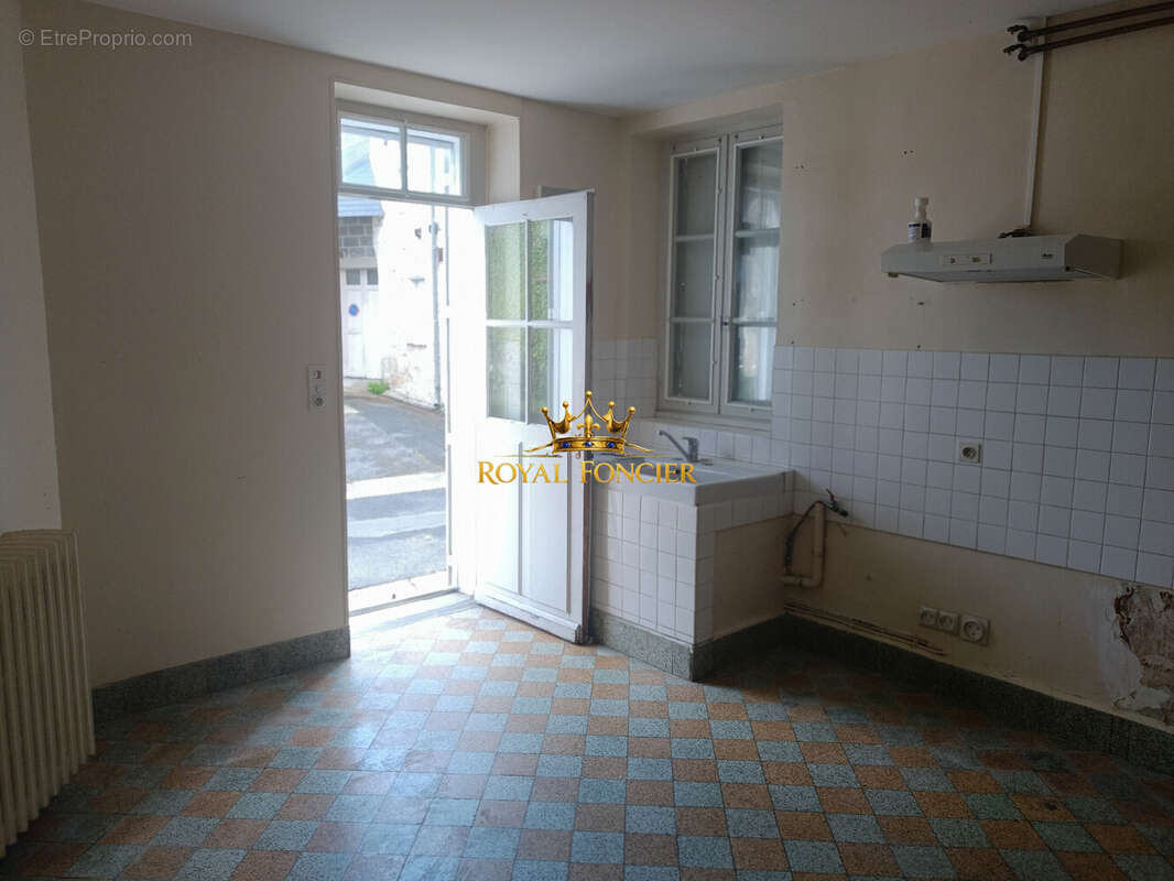 Maison 110 m² à Sepmes  - photo 5