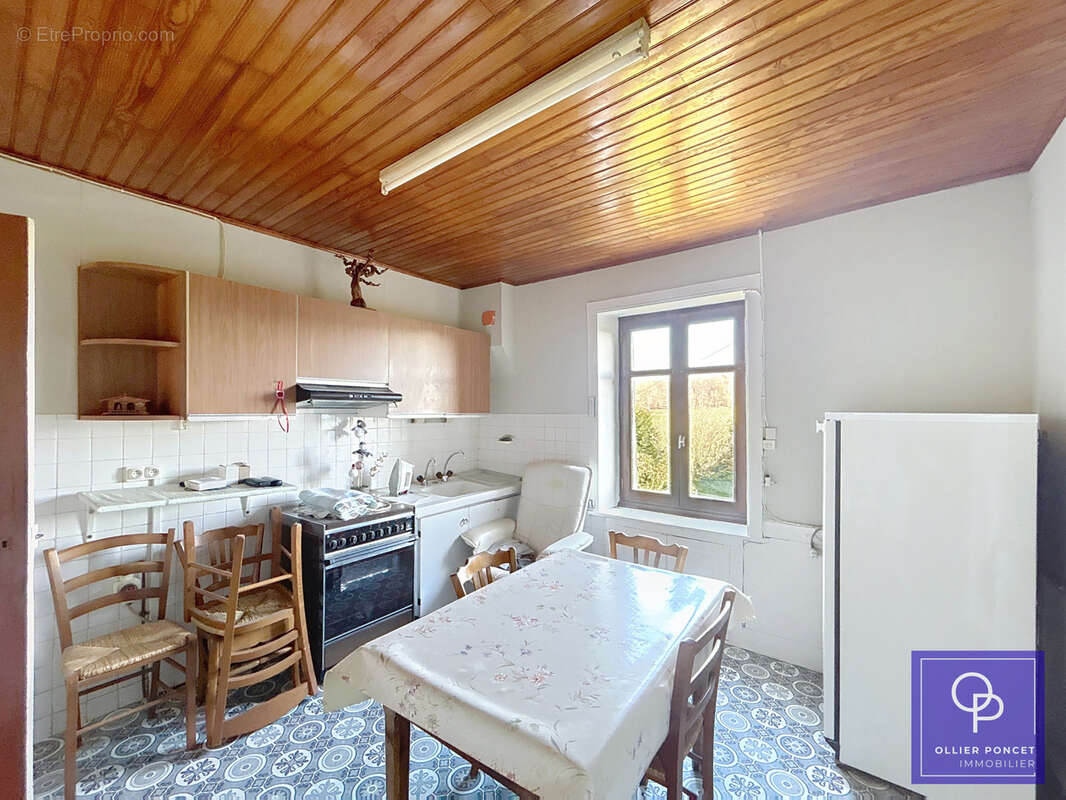 Maison à SAINTE-CATHERINE