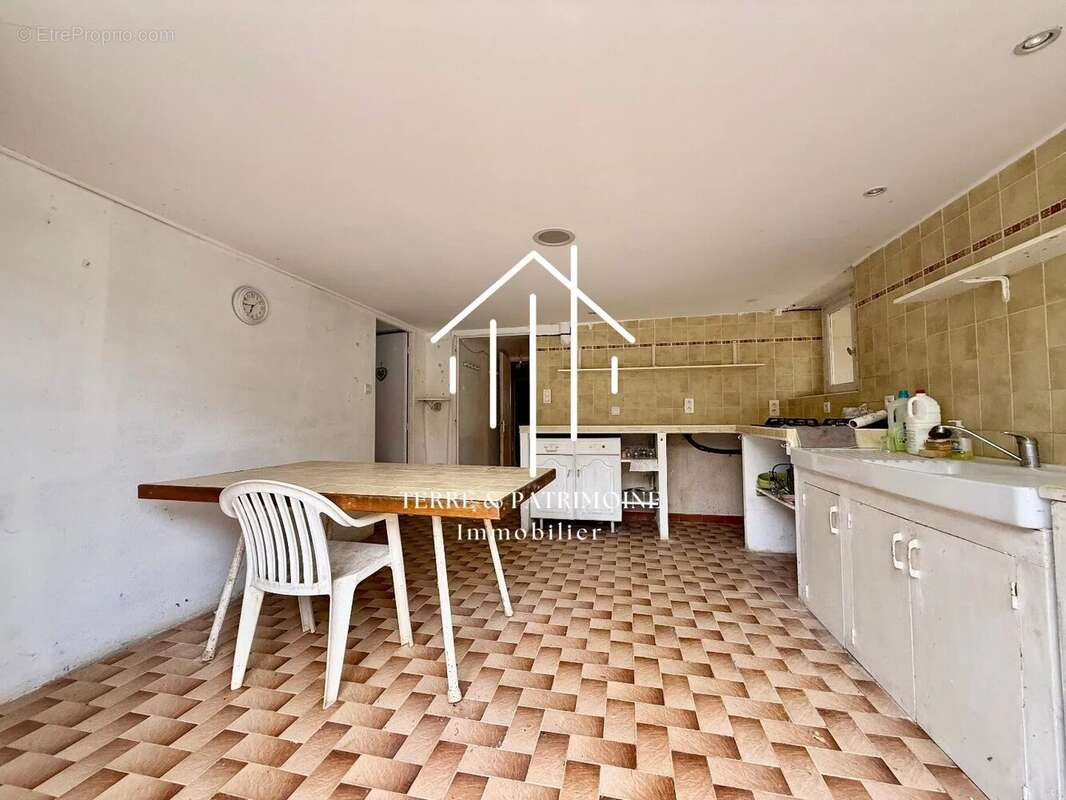 Maison à SAINT-PAUL-LE-JEUNE