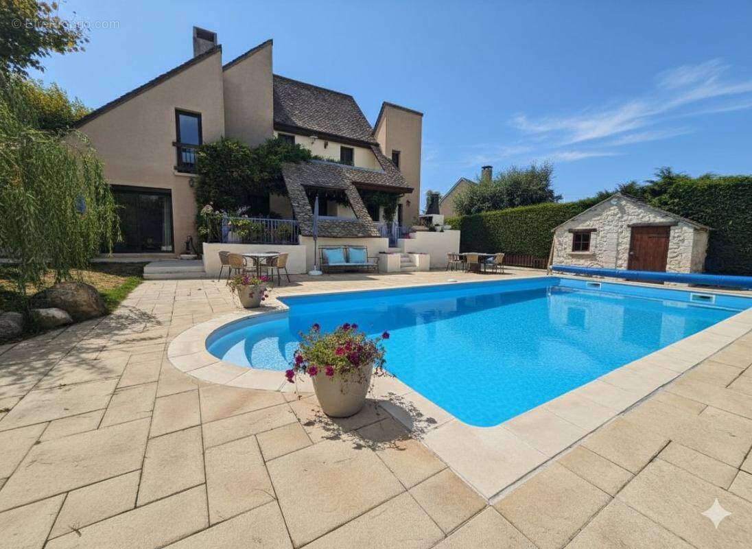 Maison à BARAQUEVILLE
