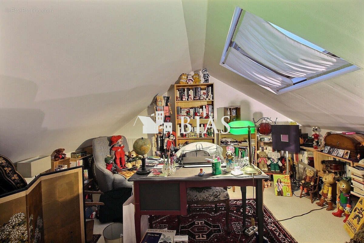 Maison à MONT-SAINT-AIGNAN