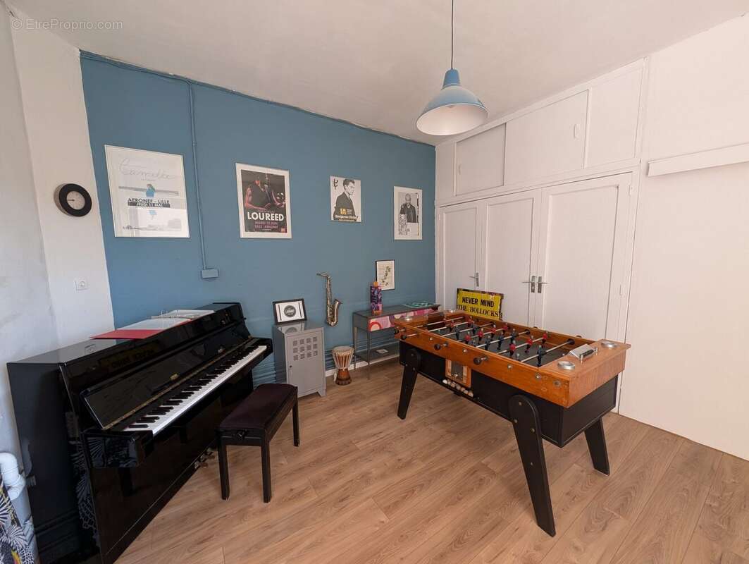 Maison à ENNETIERES-EN-WEPPES