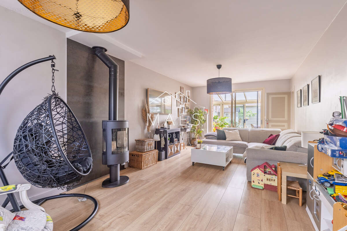 Maison à WAMBRECHIES