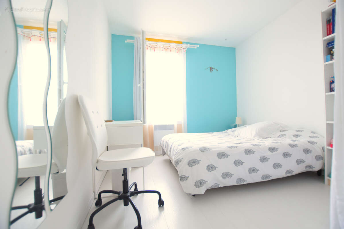 Maison à LES ESSARTS-LE-ROI