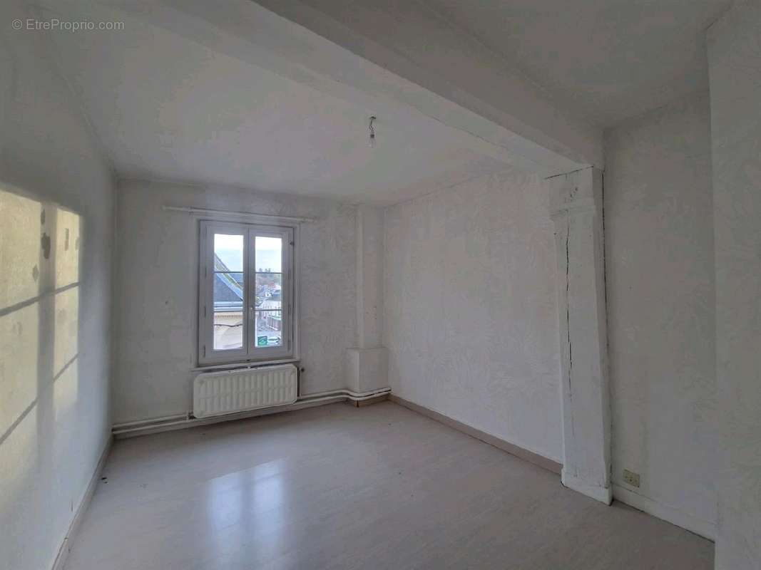 Appartement à NONANCOURT