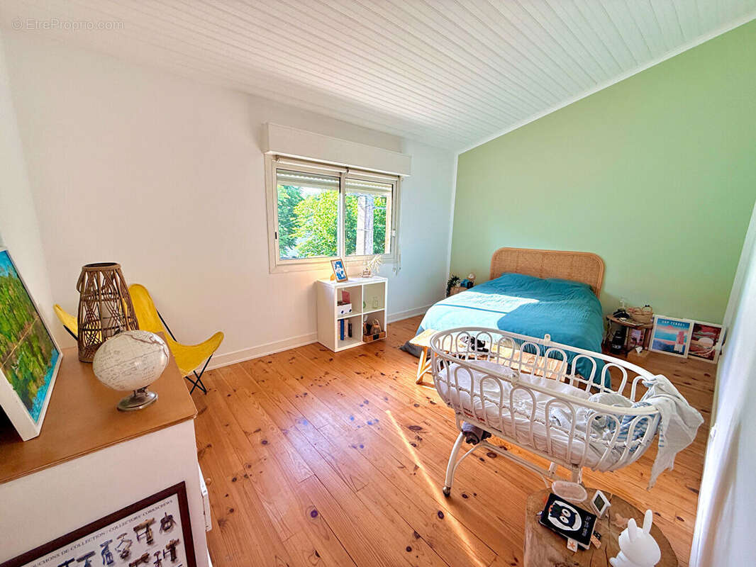 Une maison unique dans un cadre recherché - photo 13