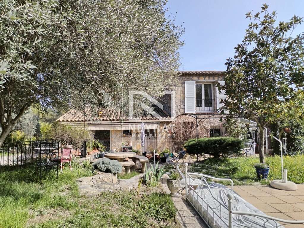 Maison à FAYENCE