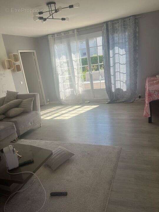 Grande maison familiale F6 avec piscine, jardin et garage - photo 10