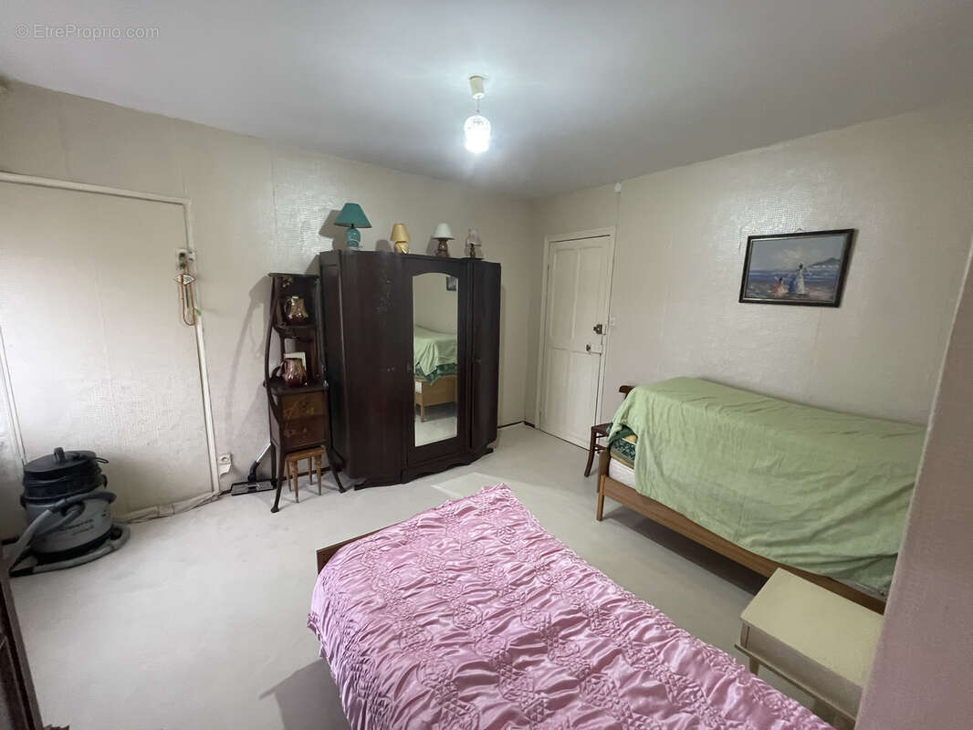 Maison à OSTRICOURT