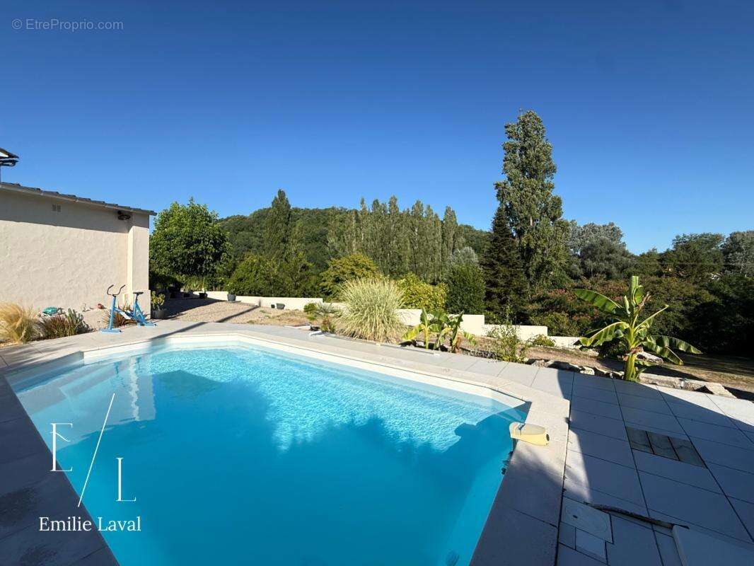 Maison en pierre 4 chambres avec dépendances et piscine à SAINT VINCENT DE PERTIGNAS (33) - photo 19