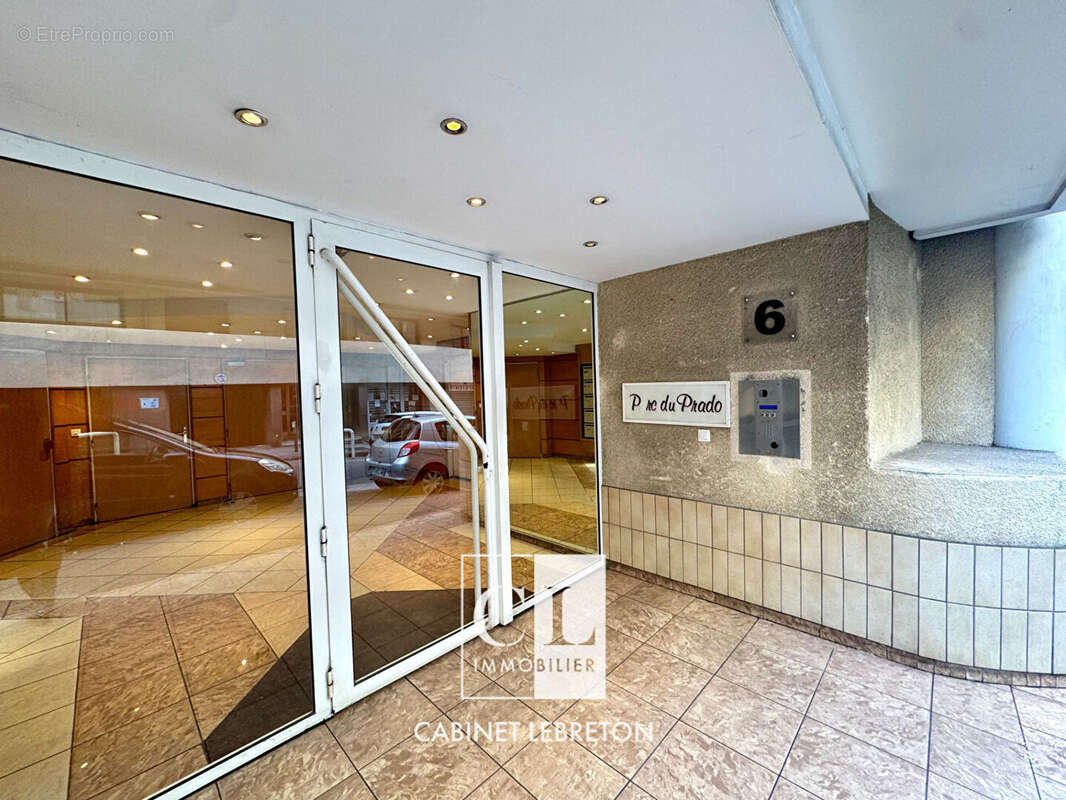 Appartement à MARSEILLE-8E