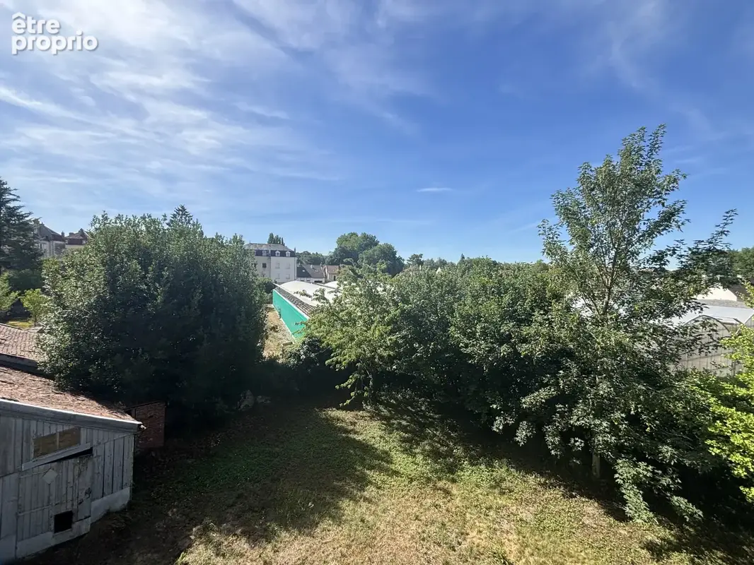 Centre-ville de Châtillon-sur-Seine (Côte-d’Or),maison de 130m2 avec terrain de 532 m2  :garage - photo 13