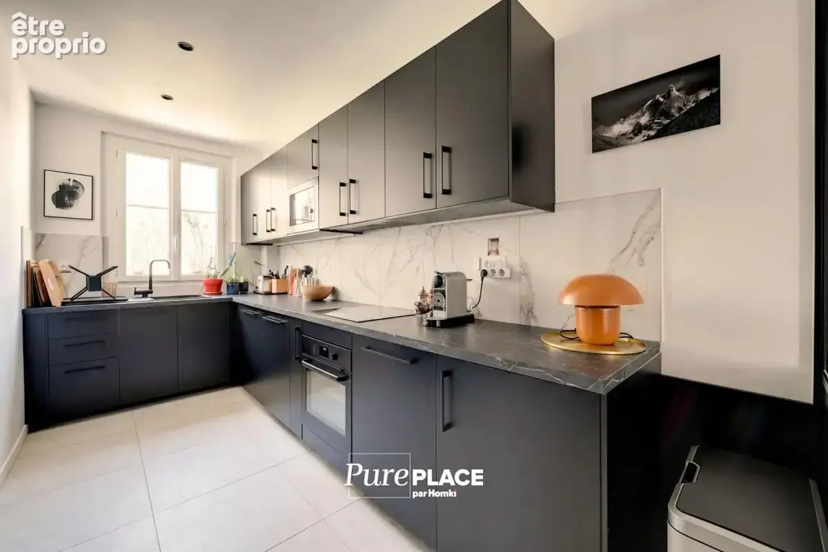 Appartement T4 de 86 m² à Paris 75015, Rue du Théâtre - photo 8
