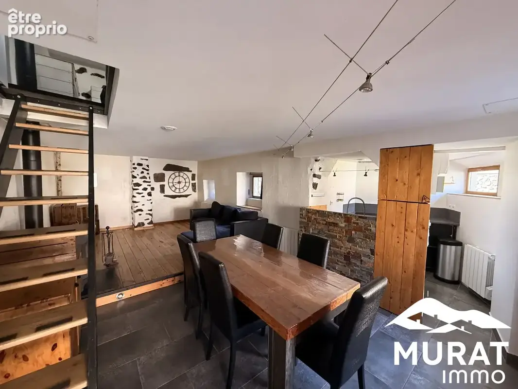 Maison 2 pièces 56 m² à vendre à Vernines (63210) - photo 1